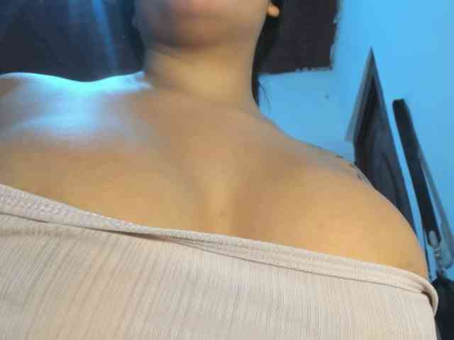 Marianadeepthoat webcam
