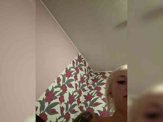elegancycouple webcam