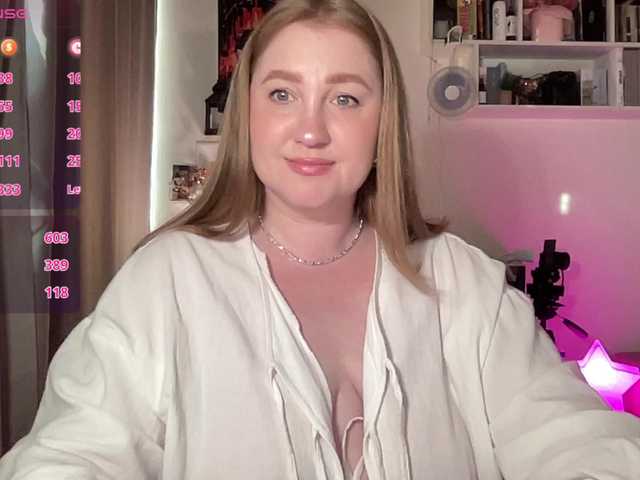 PusssyJuicy live cam on BongaCams