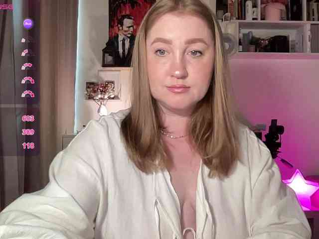 PusssyJuicy webcam