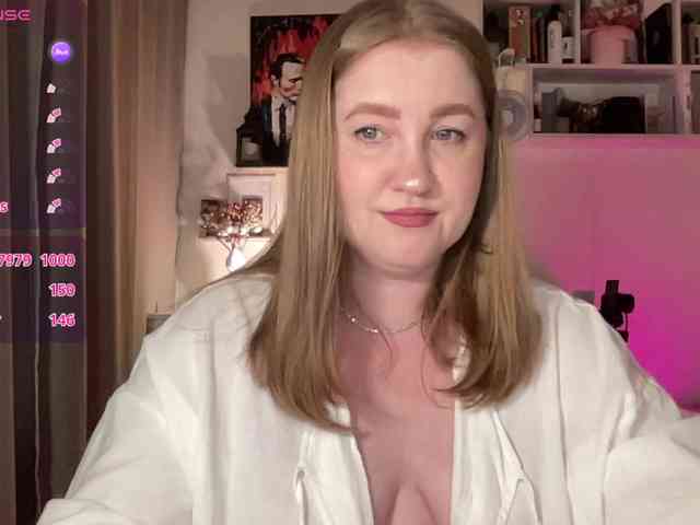 PusssyJuicy webcam