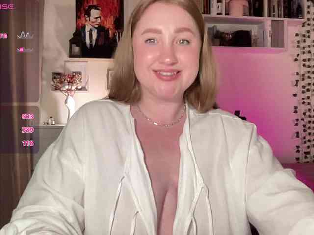PusssyJuicy webcam