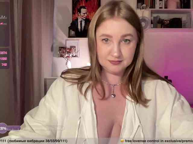 PusssyJuicy Sex Cam Show