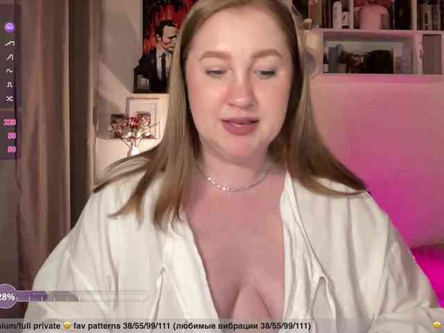 PusssyJuicy webcam