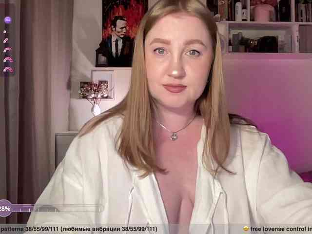 PusssyJuicy webcam