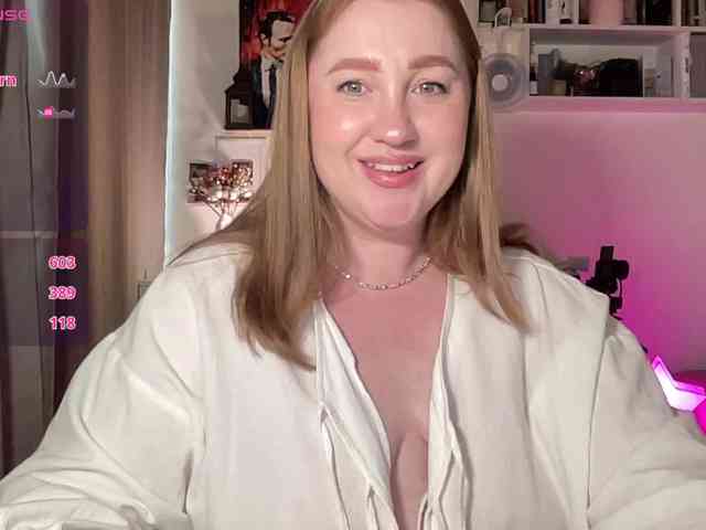 PusssyJuicy webcam