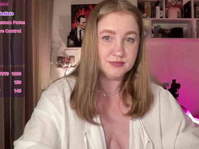 PusssyJuicy webcam