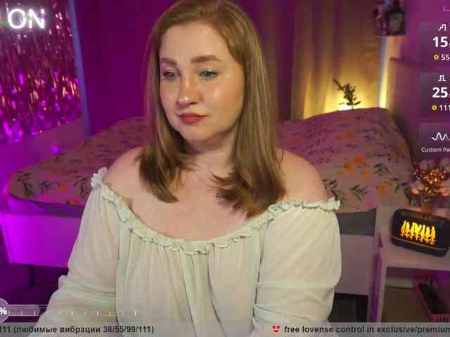 PusssyJuicy webcam