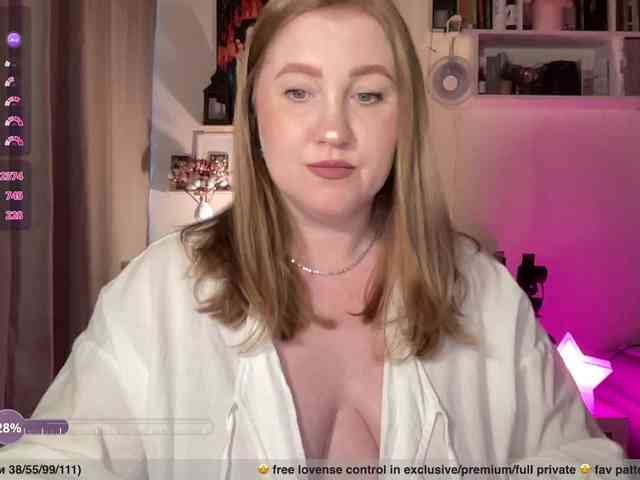 PusssyJuicy webcam