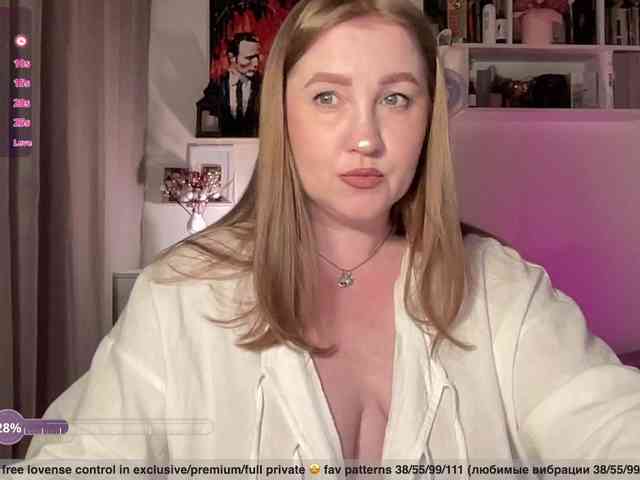PusssyJuicy webcam