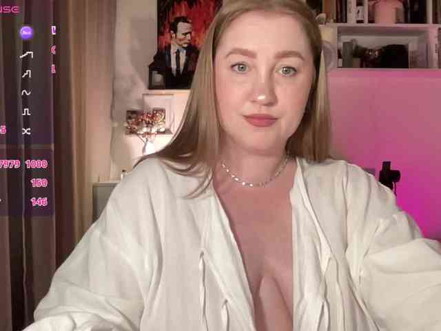 PusssyJuicy webcam