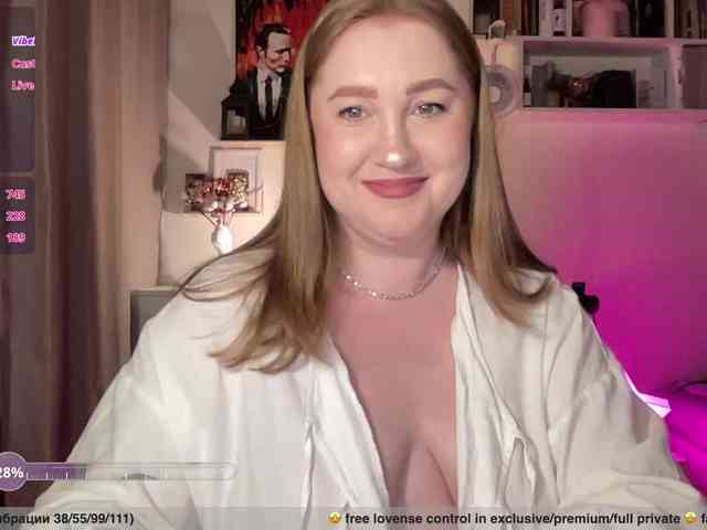 PusssyJuicy webcam