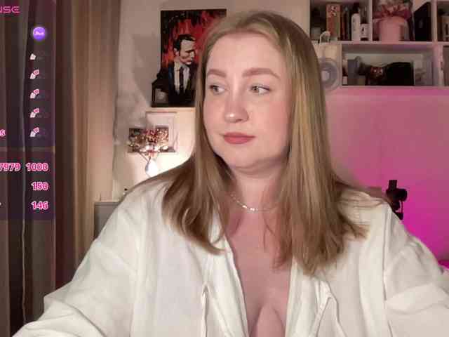 PusssyJuicy webcam