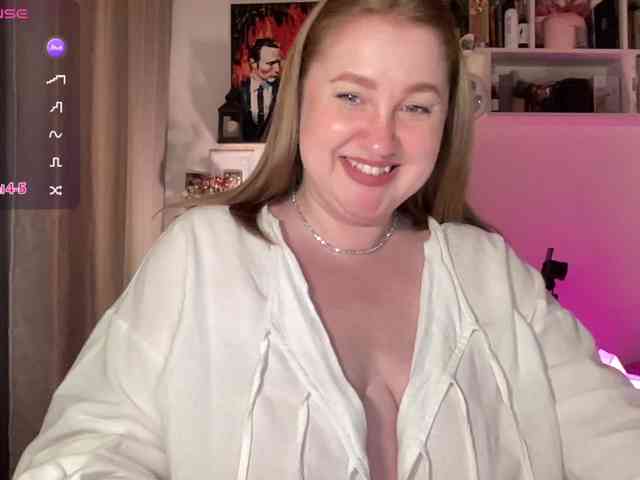 PusssyJuicy webcam