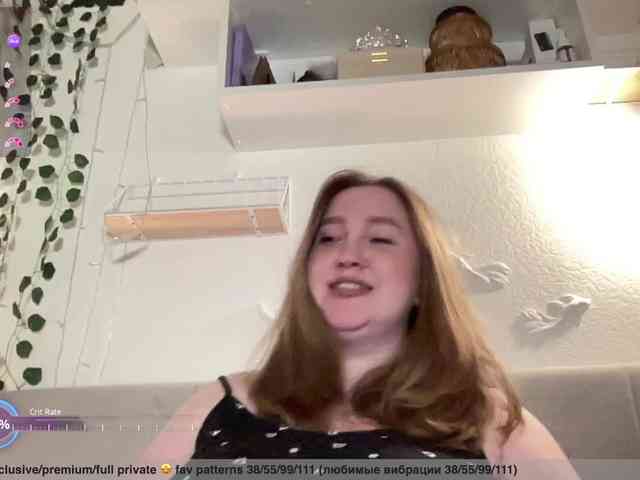 PusssyJuicy webcam