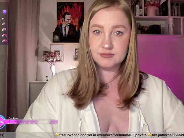 PusssyJuicy webcam