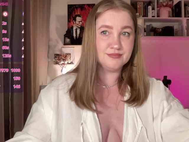 PusssyJuicy webcam