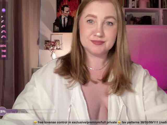 PusssyJuicy webcam