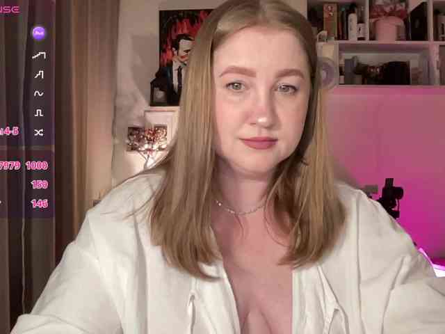 PusssyJuicy webcam