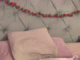 LolaButtie Porn Show