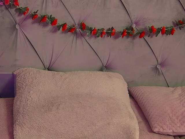 LolaButtie live cam on BongaCams