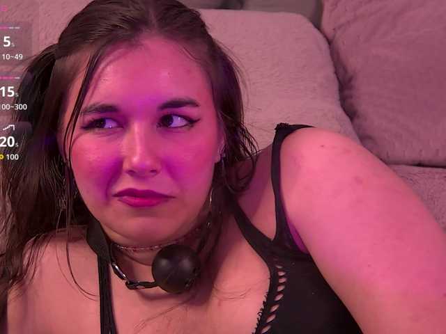 LolaButtie live cam on BongaCams