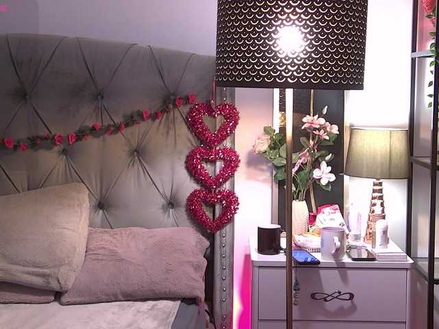 LolaButtie live cam on BongaCams