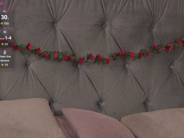 LolaButtie live cam on BongaCams