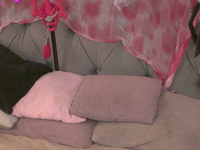 LolaButtie live cam on BongaCams