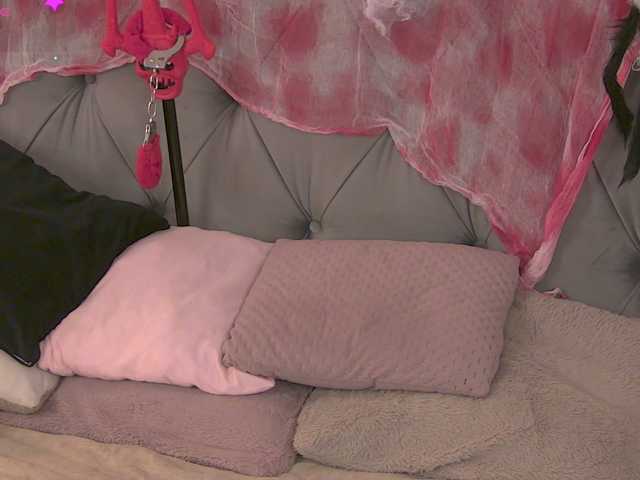 LolaButtie live cam on BongaCams