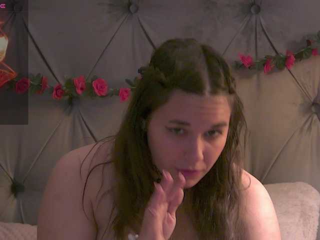 LolaButtie live cam on BongaCams