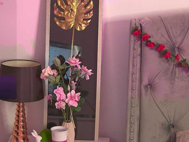 LolaButtie live cam on BongaCams