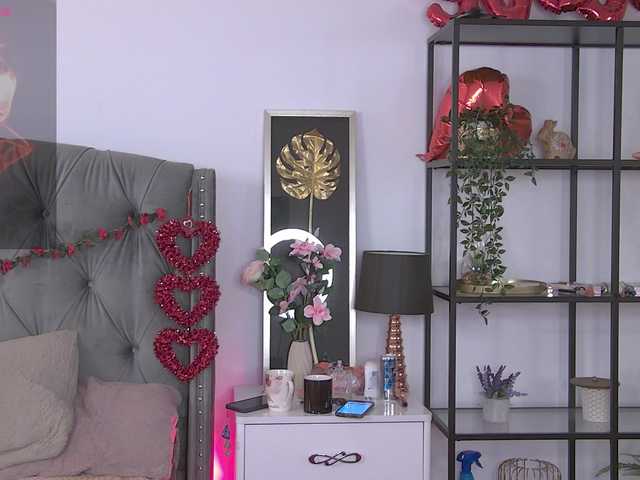 LolaButtie live cam on BongaCams