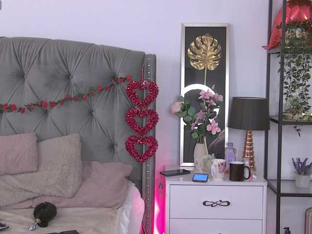 LolaButtie live cam on BongaCams