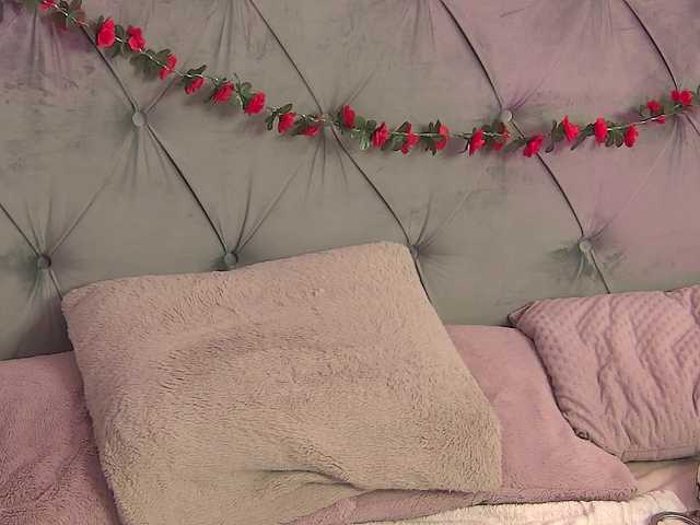 LolaButtie live cam on BongaCams