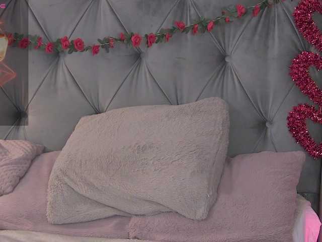 LolaButtie live cam on BongaCams