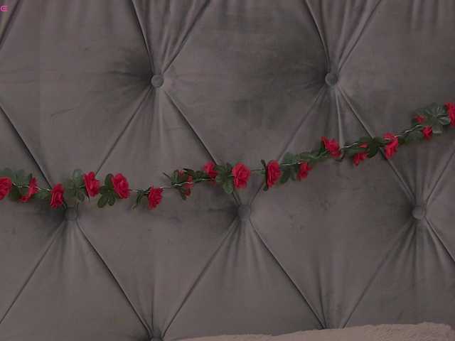 LolaButtie live cam on BongaCams