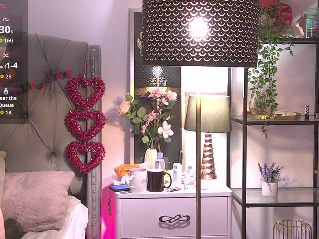 LolaButtie live cam on BongaCams