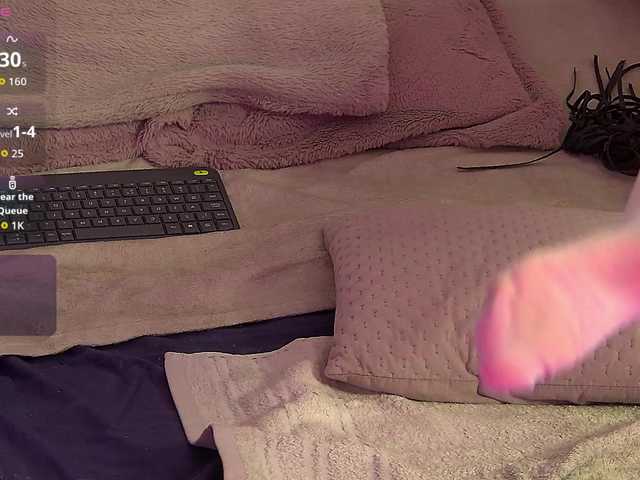 LolaButtie live cam on BongaCams