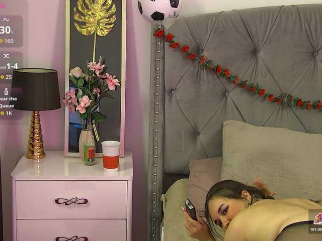 LolaButtie live cam on BongaCams