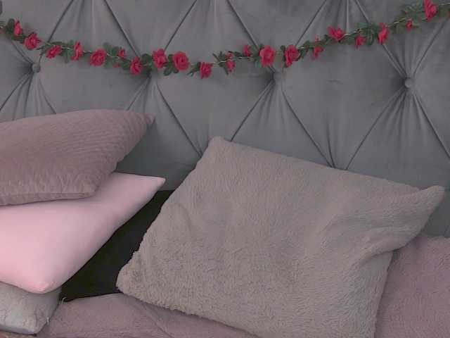 LolaButtie live cam on BongaCams