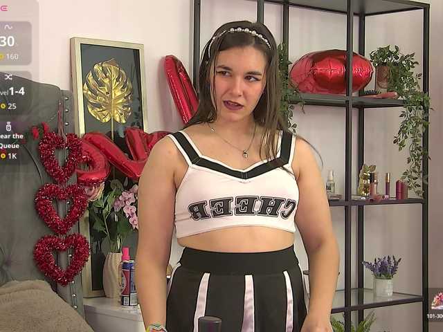 LolaButtie live cam on BongaCams