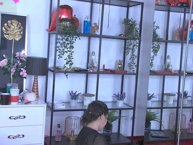 LolaButtie live cam on BongaCams