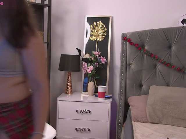 LolaButtie live cam on BongaCams