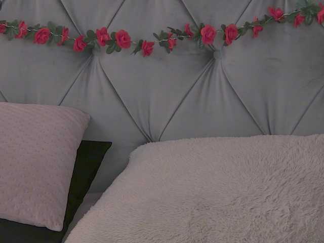 LolaButtie live cam on BongaCams