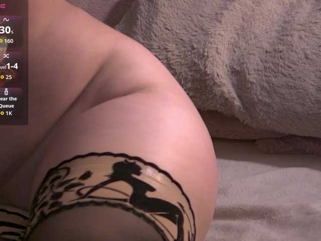 LolaButtie live cam on BongaCams