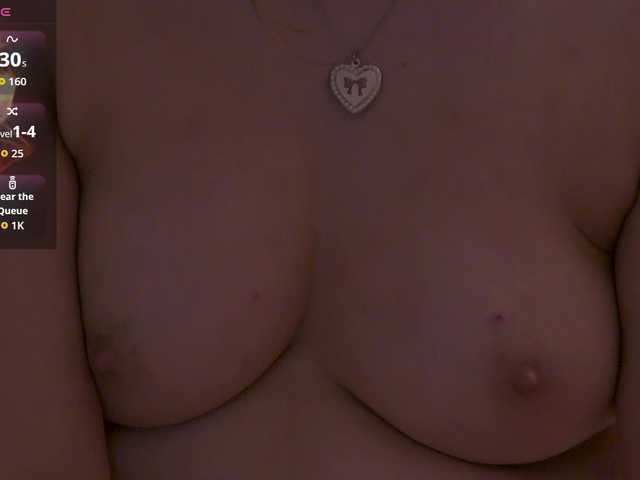LolaButtie live cam on BongaCams