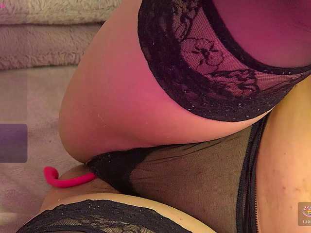 LolaButtie live cam on BongaCams