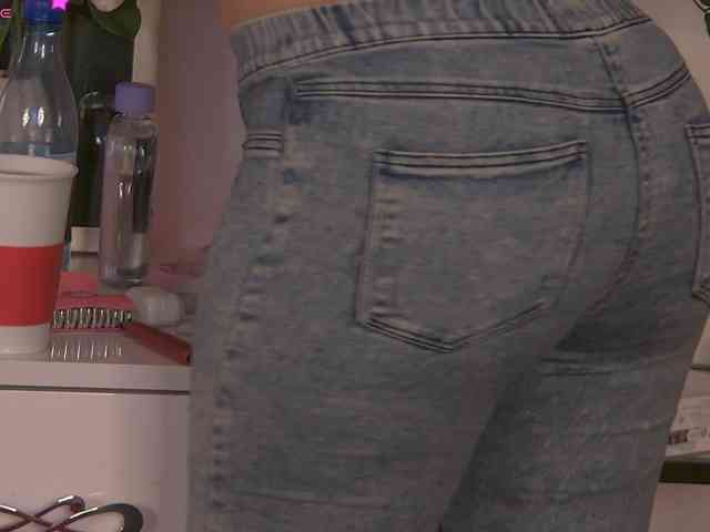 LolaButtie