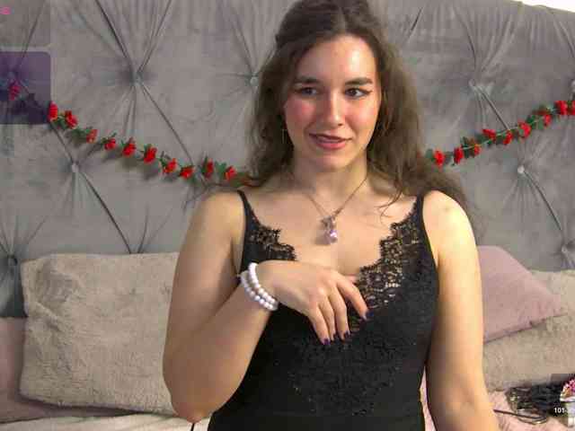 LolaButtie Live Webcam on BongaCams